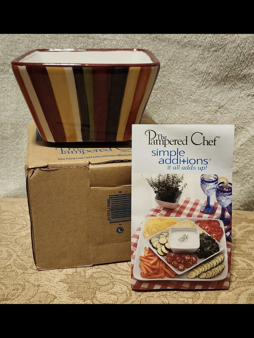The Pampered Chef Striped Small Square Bowl 2016 NIB Party Dip Snacks Appetizers